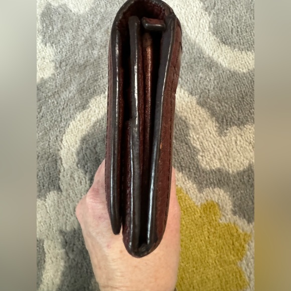 Celine early 2000’s wallet. EUC. AUTHENTIC - Picture 13 of 15